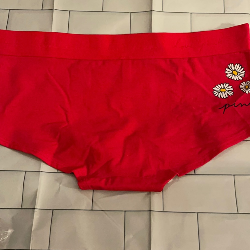 NWT VS PINK BOYSHORT
